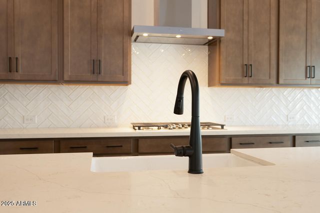 40165 N Alameda Drive, San Tan Valley, AZ 85140