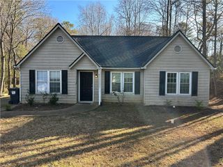 155 Bentley Parkway, Woodstock, GA 30188