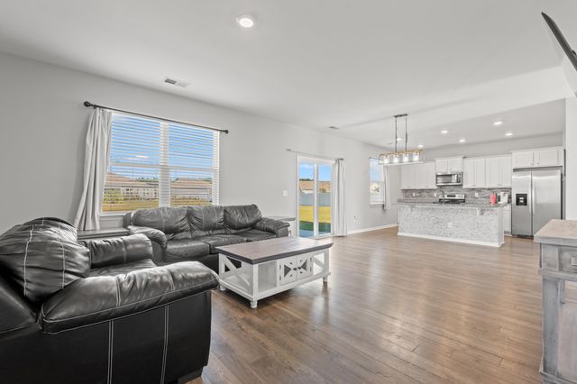 420 Sunforest Way, Conway, SC 29526