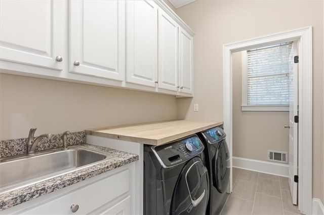1247 Manor Oaks Court, Atlanta, GA 30338