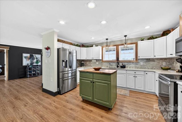 4624 S Olivers Cross Road, Maiden, NC 28650