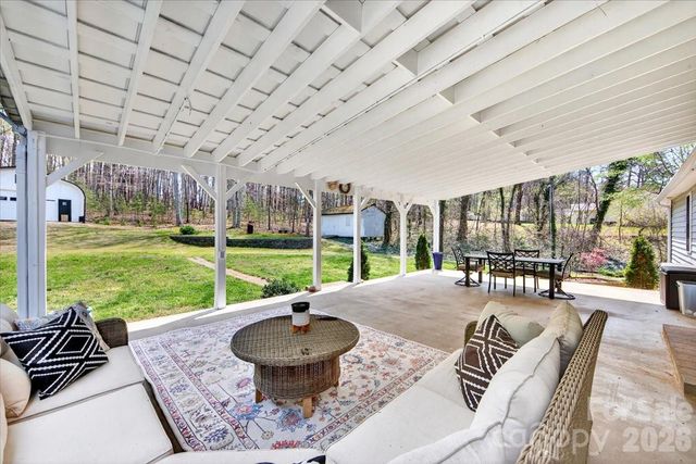 4624 S Olivers Cross Road, Maiden, NC 28650