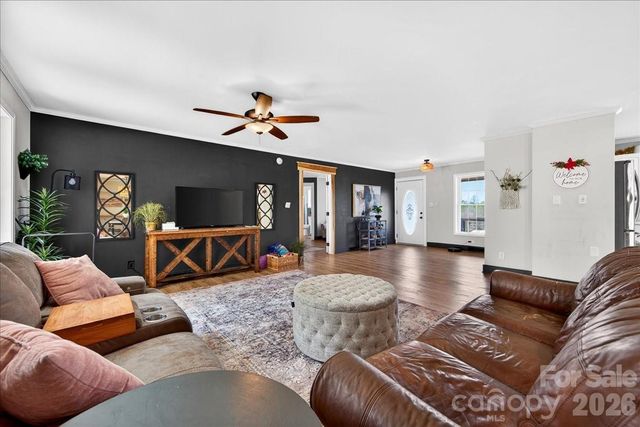 4624 S Olivers Cross Road, Maiden, NC 28650