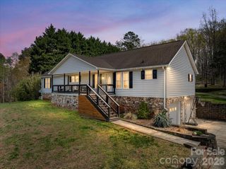 4624 S Olivers Cross Road, Maiden, NC 28650