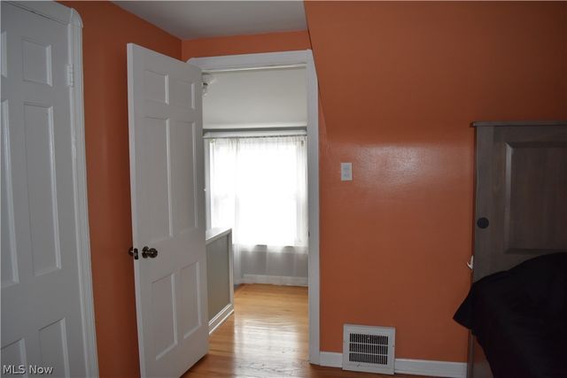11817 Brighton Avenue, Cleveland, OH 44111