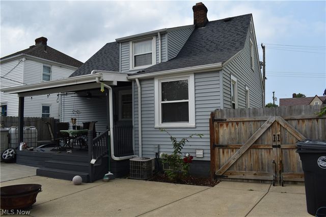 11817 Brighton Avenue, Cleveland, OH 44111
