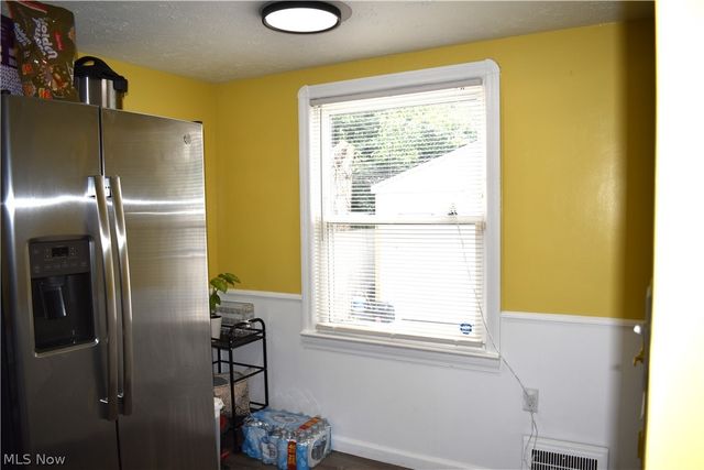 11817 Brighton Avenue, Cleveland, OH 44111