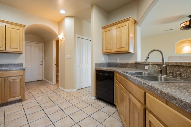 3419 Del Agua Court NE, Albuquerque, NM 87111