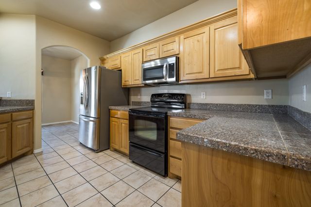 3419 Del Agua Court NE, Albuquerque, NM 87111