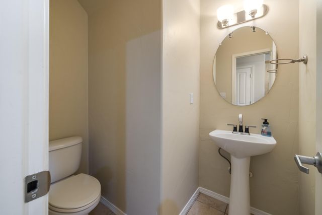 3419 Del Agua Court NE, Albuquerque, NM 87111