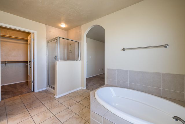 3419 Del Agua Court NE, Albuquerque, NM 87111