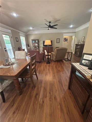 4120 N Hartford Avenue, Russellville, AR 72802