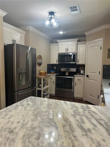 4120 N Hartford Avenue, Russellville, AR 72802