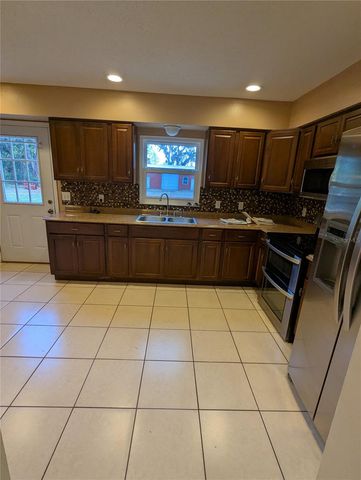 37544 TUCKER ROAD, Zephyrhills, FL 33541