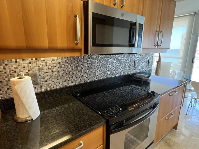 16500 Collins Avenue 2052, Sunny Isles Beach, FL 33160
