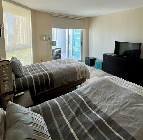 16500 Collins Avenue 2052, Sunny Isles Beach, FL 33160