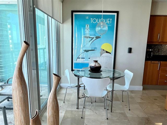 16500 Collins Avenue 2052, Sunny Isles Beach, FL 33160