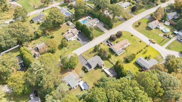 7 Cedar Lane, Norwich, CT 06360