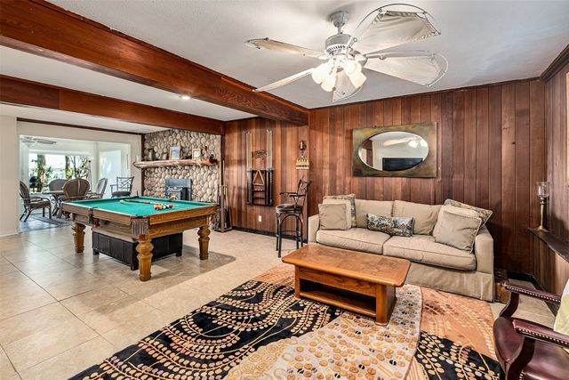 201 Edythe Dee Lane, Mabank, TX 75156
