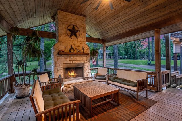 201 Edythe Dee Lane, Mabank, TX 75156