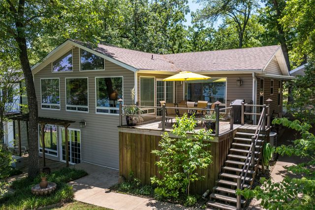 201 Edythe Dee Lane, Mabank, TX 75156