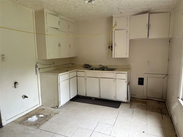 7326 Le Havre Road, Houston, TX 77033