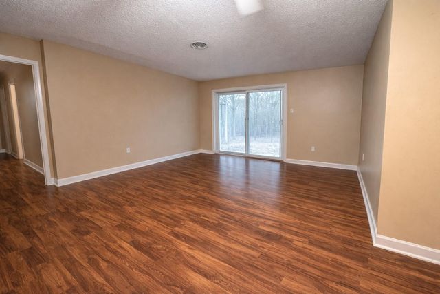 714 Frankie, Wharton, TX 77488