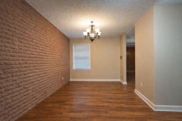 714 Frankie, Wharton, TX 77488