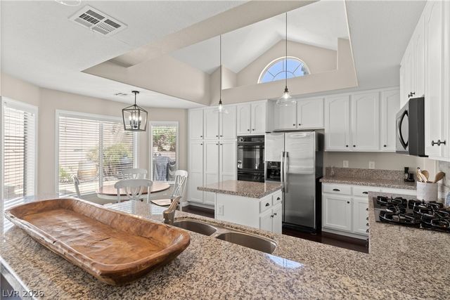 2417 Shady Vista Drive, Las Vegas, NV 89134