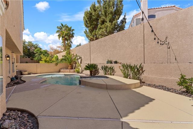 2417 Shady Vista Drive, Las Vegas, NV 89134