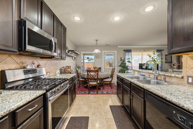 2822 Puddle Duck Court, Humble, TX 77396