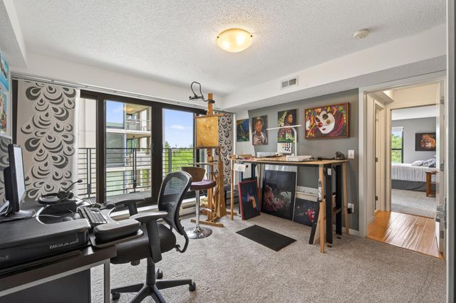 50 Groveland Terrace C208, Minneapolis, MN 55403