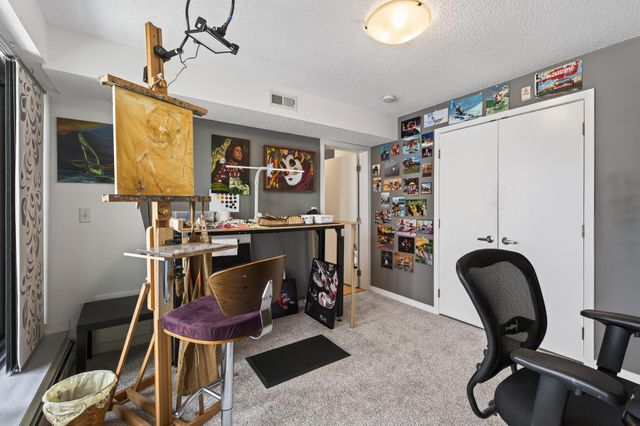 50 Groveland Terrace C208, Minneapolis, MN 55403