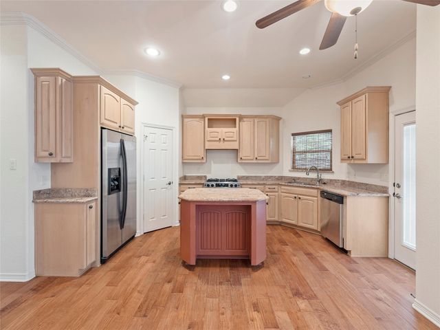 507 W 2ND Street, Maypearl, TX 76064