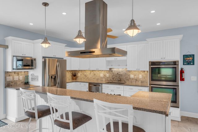 3 Holiday Road, Ortley Beach, NJ 08751