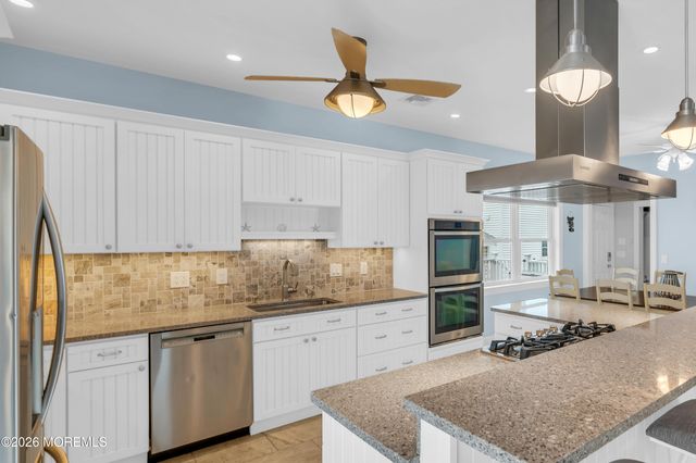 3 Holiday Road, Ortley Beach, NJ 08751