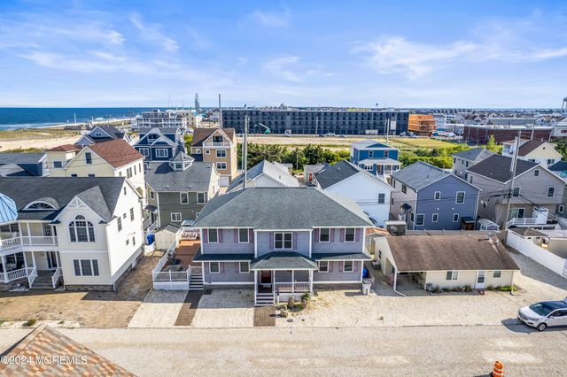 3 Holiday Road, Ortley Beach, NJ 08751