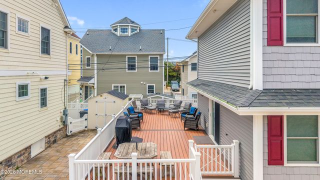 3 Holiday Road, Ortley Beach, NJ 08751