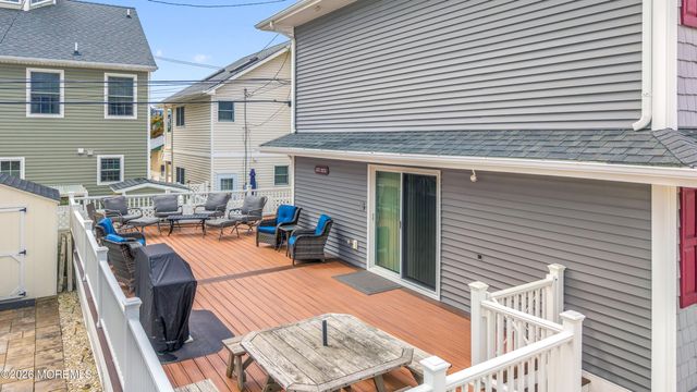 3 Holiday Road, Ortley Beach, NJ 08751