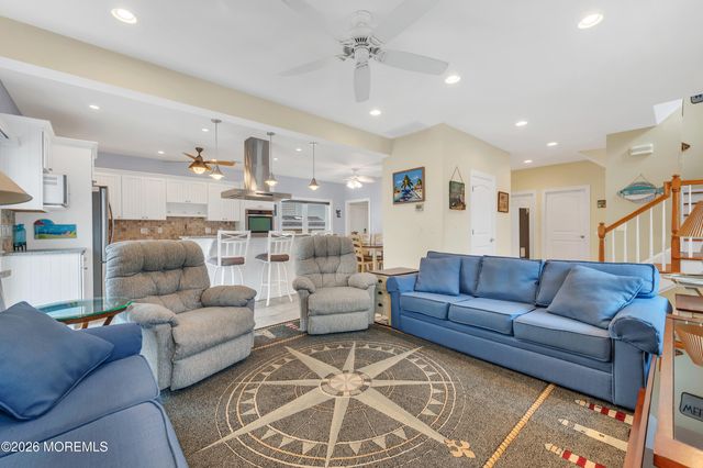 3 Holiday Road, Ortley Beach, NJ 08751