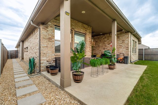 3817 Honeycomb Hollow, Melissa, TX 75454