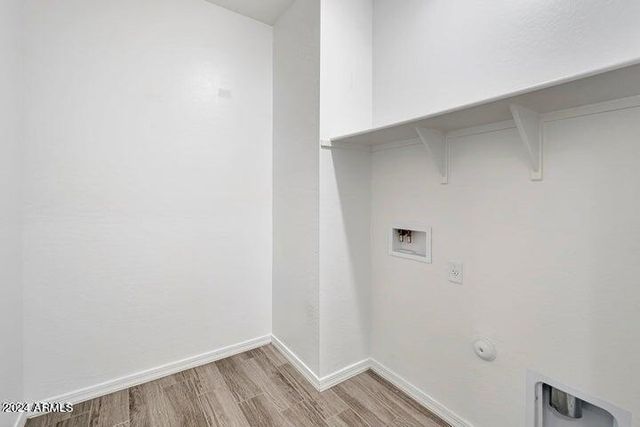 9326 E Static Avenue, Mesa, AZ 85212