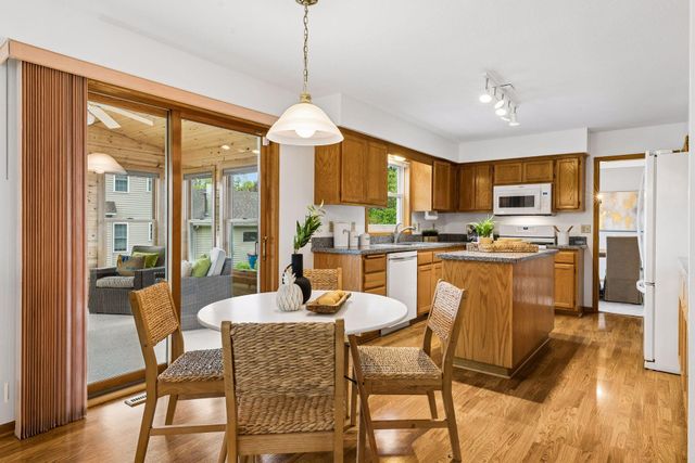 18224 88th Avenue N, Maple Grove, MN 55311