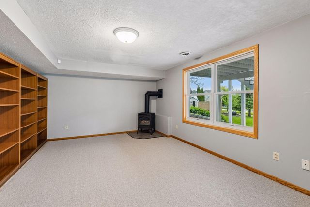 18224 88th Avenue N, Maple Grove, MN 55311
