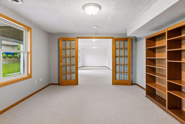 18224 88th Avenue N, Maple Grove, MN 55311
