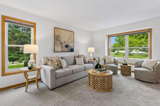 18224 88th Avenue N, Maple Grove, MN 55311