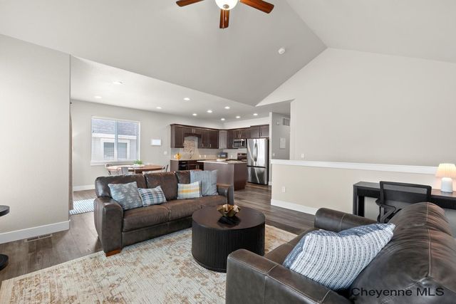 3615 RED FEATHER TR, Cheyenne, WY 82001