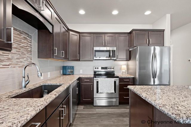 3615 RED FEATHER TR, Cheyenne, WY 82001