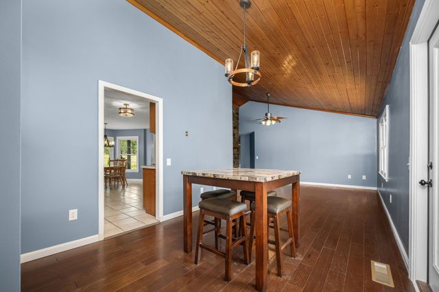 29 Bryson St, Auburntown, TN 37016