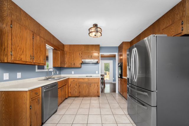 29 Bryson St, Auburntown, TN 37016